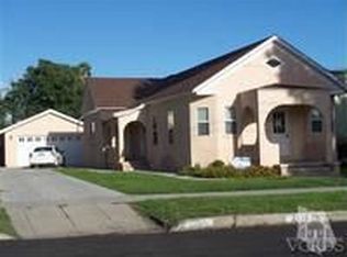 233 N Olive St #AB, Santa Paula, CA 93060