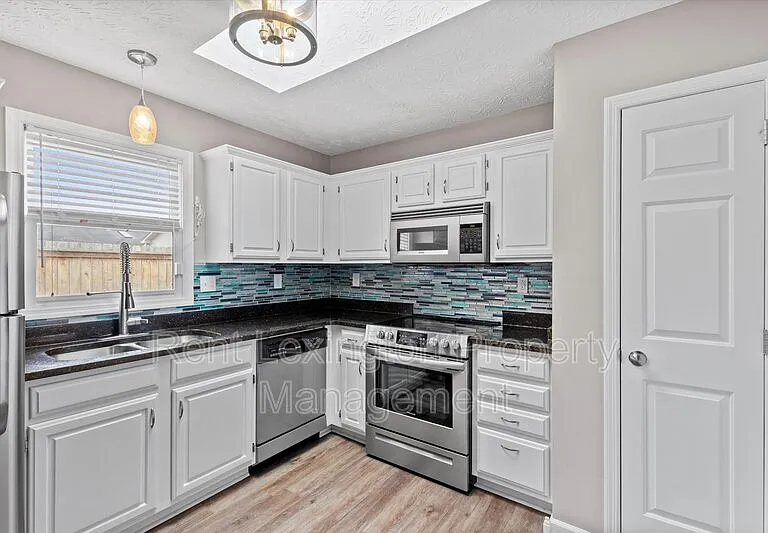 3534 Cave Hill Pl — Photo 12