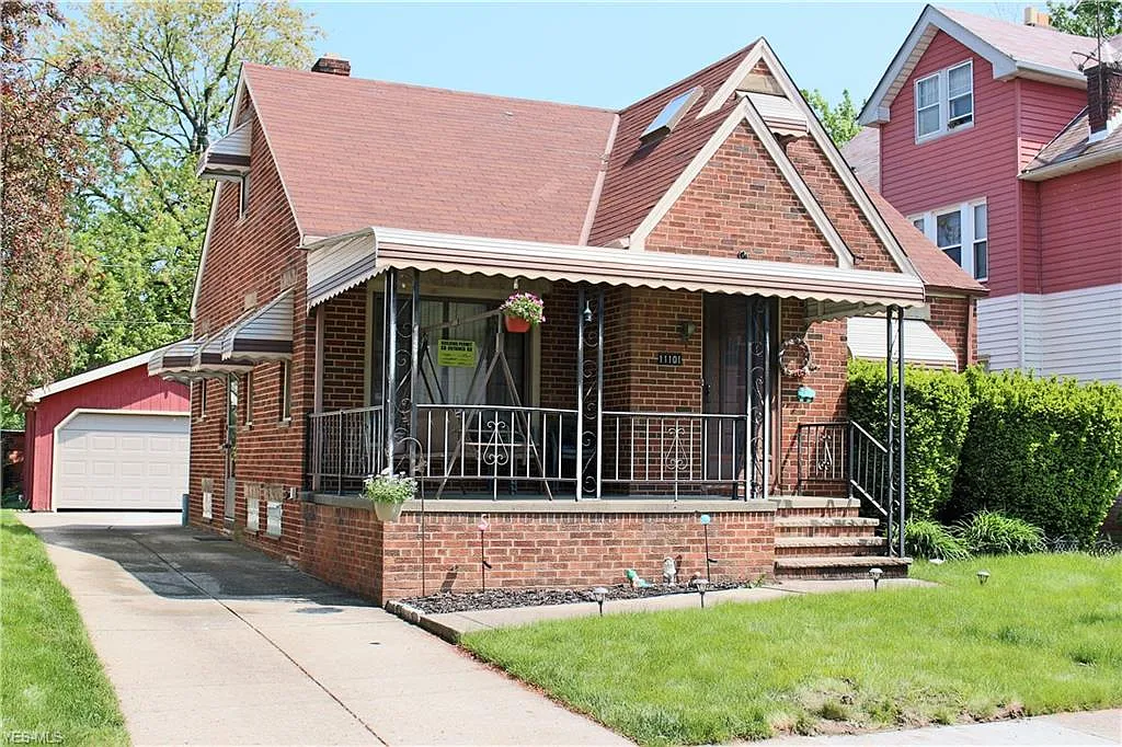 11101 Wadsworth Ave photo 1