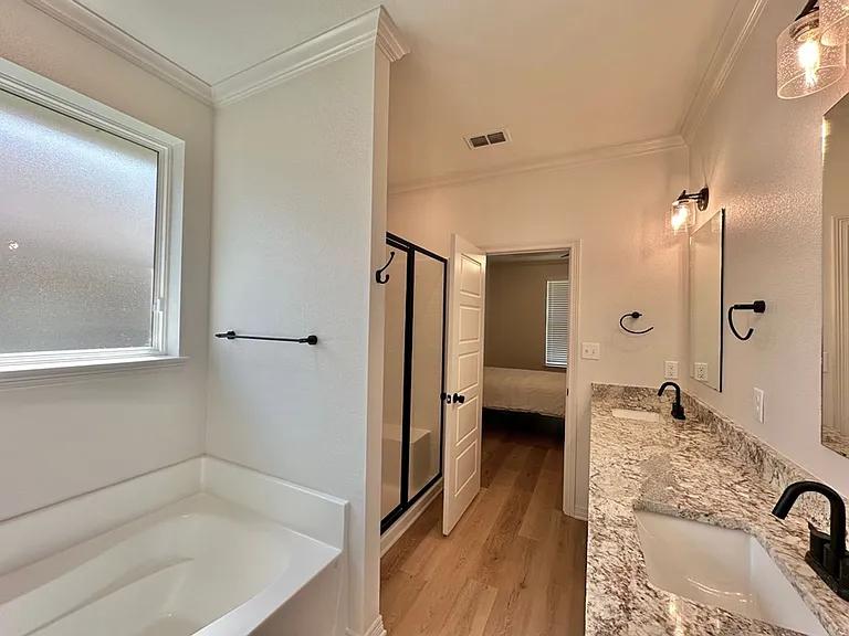 3076 Royal Garden Rd — Photo 23