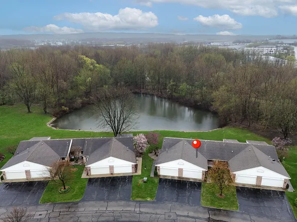 1086 Amberwood West Dr SW, Byron Center, MI 49315