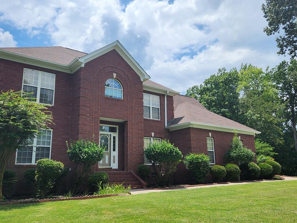 1st image of 142 Hazelwood Ln