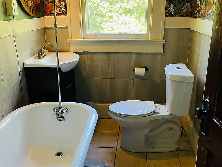 121 Flint St #3 — Photo 17
