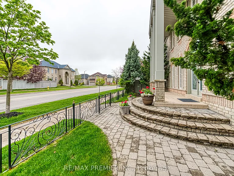 1 Johnswood Cres #BASEMENT — Photo 4