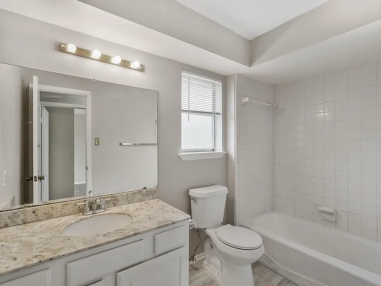 10814 Sugar Hill Dr #A — Photo 13