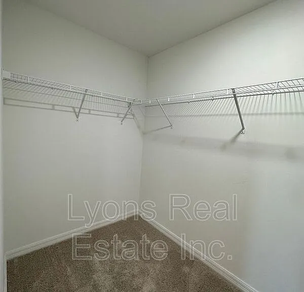 2604 NW 8th Pl — Photo 14
