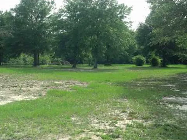 5346 Fox Hound Ln, Baker, FL 32531