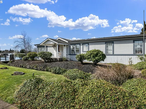 1800 Lakewood Ct Space 139, Eugene, OR 97402