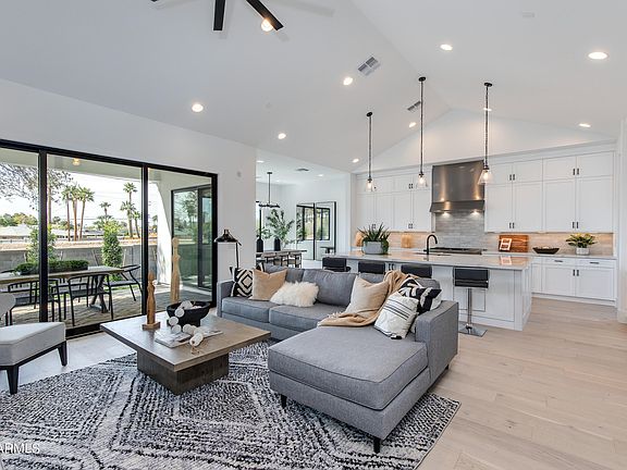 4th image of 4313 E CALLE REDONDA --