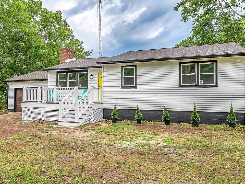 1st image of 126 Academy Ln