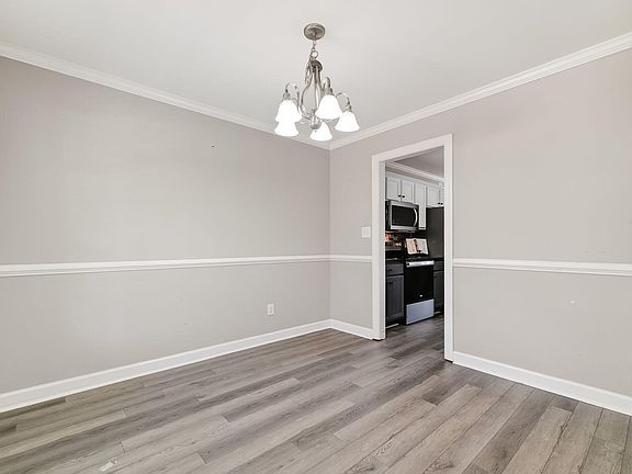 5th image of 497 Tralee Dr