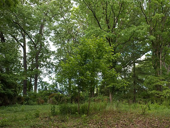 5th image of 3370 Peakwood Dr SW