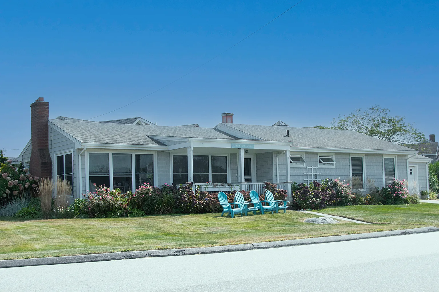 105 Sound Breeze Ave — Photo 1