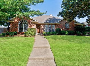 4109 Baywatch Dr, Rowlett, TX 75088
