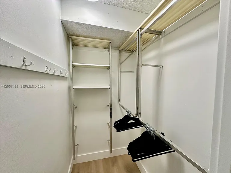 800 NE 195th St #314 — Photo 13