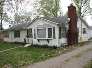 2012 S Locust St, Pittsburg, KS 66762