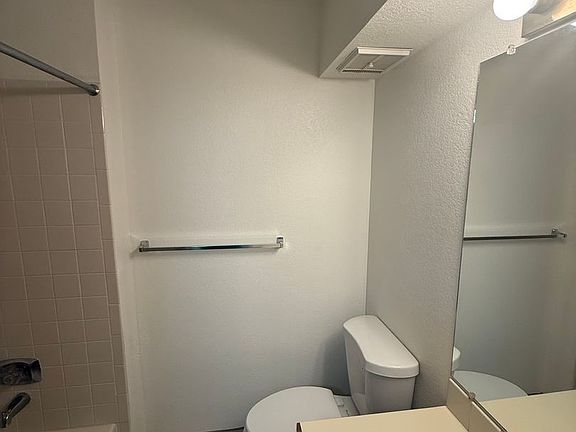 5th image of 5520 Stonewall Pl APT 22