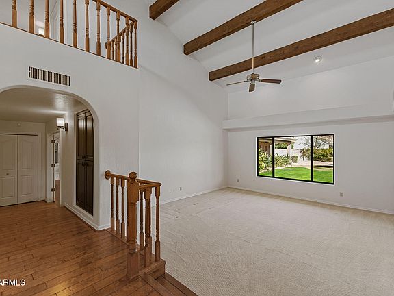4th image of 4066 E GRANDVIEW Street