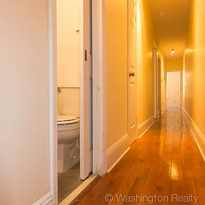Rented by Washington Realty Corp. | media 51