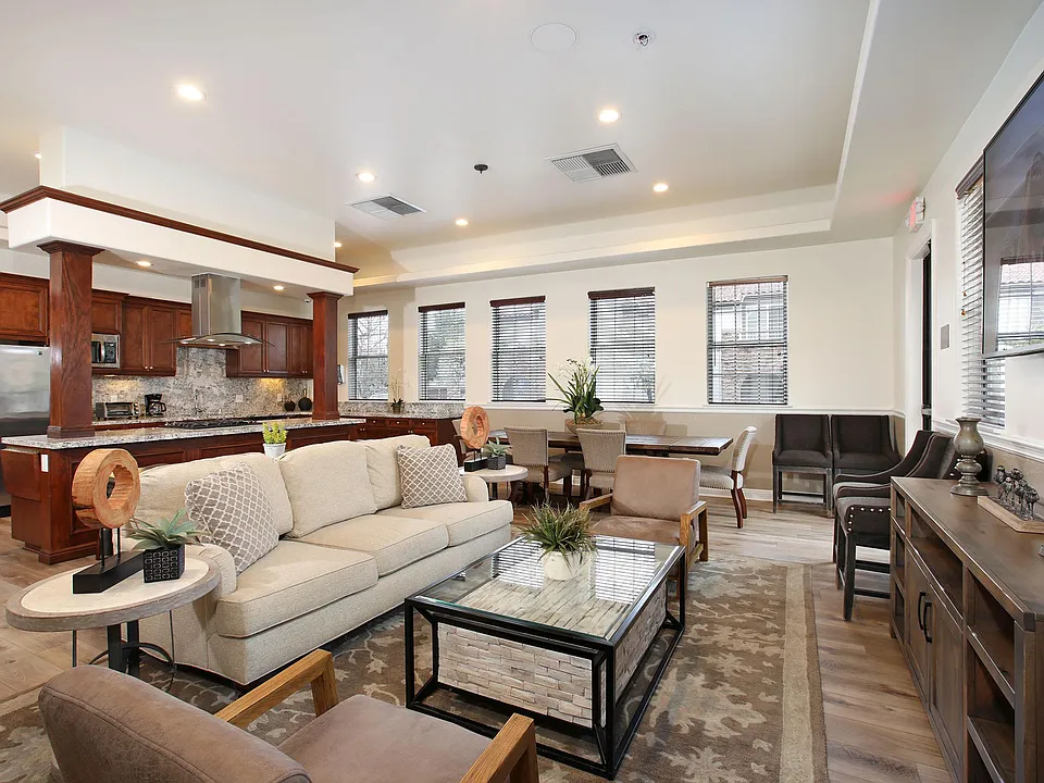 Prominence Apartments