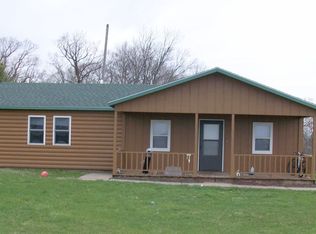 22249 Ebys Mill Rd, Cascade, IA 52033
