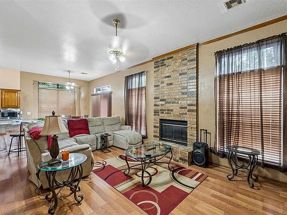 5th image of 8117 Timothy Ln