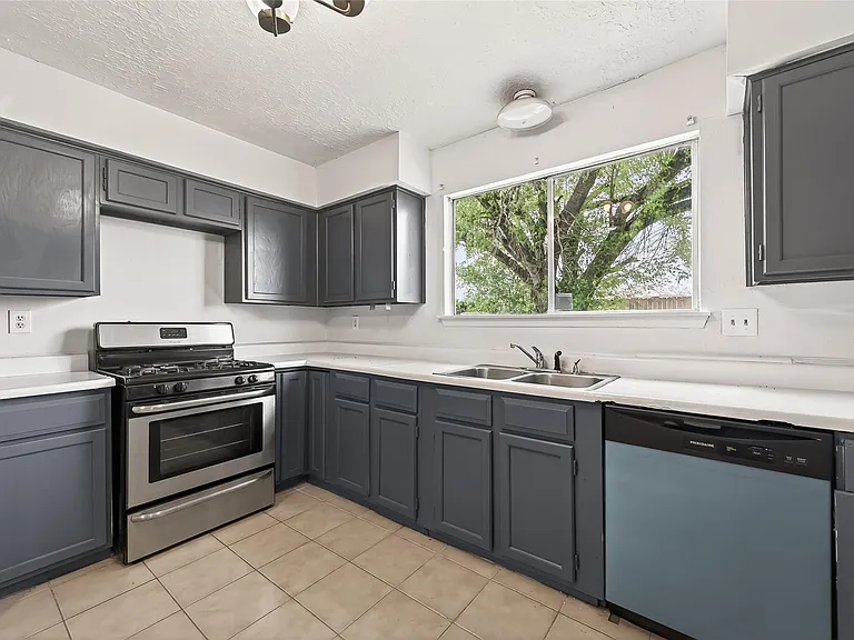 710 Beechbend Dr — Photo 20