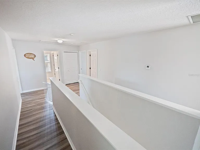 4904 Adair Oak Dr — Photo 4