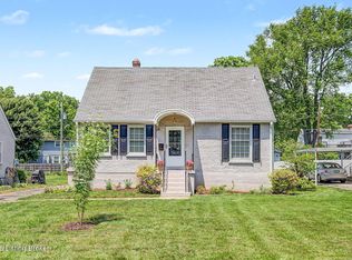 4017 Gloucester Rd, Saint Matthews, KY 40207