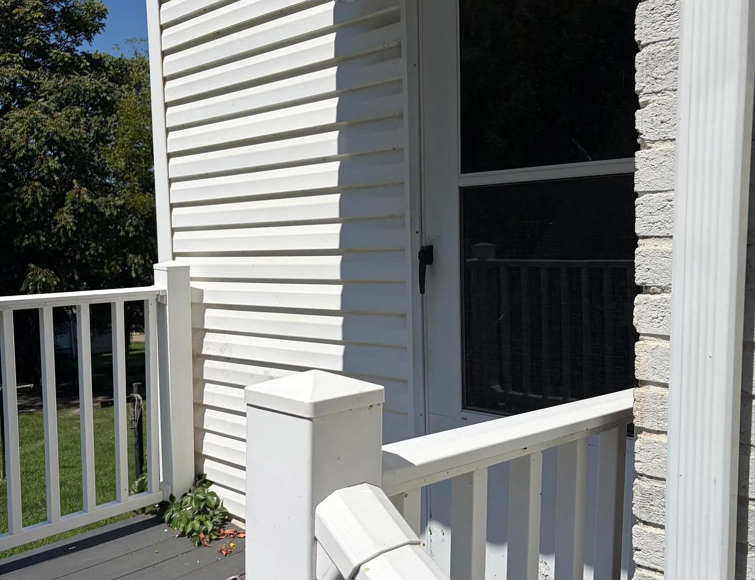 1 bed, 1.0 bath, 595 sqft, $700 — Photo 2