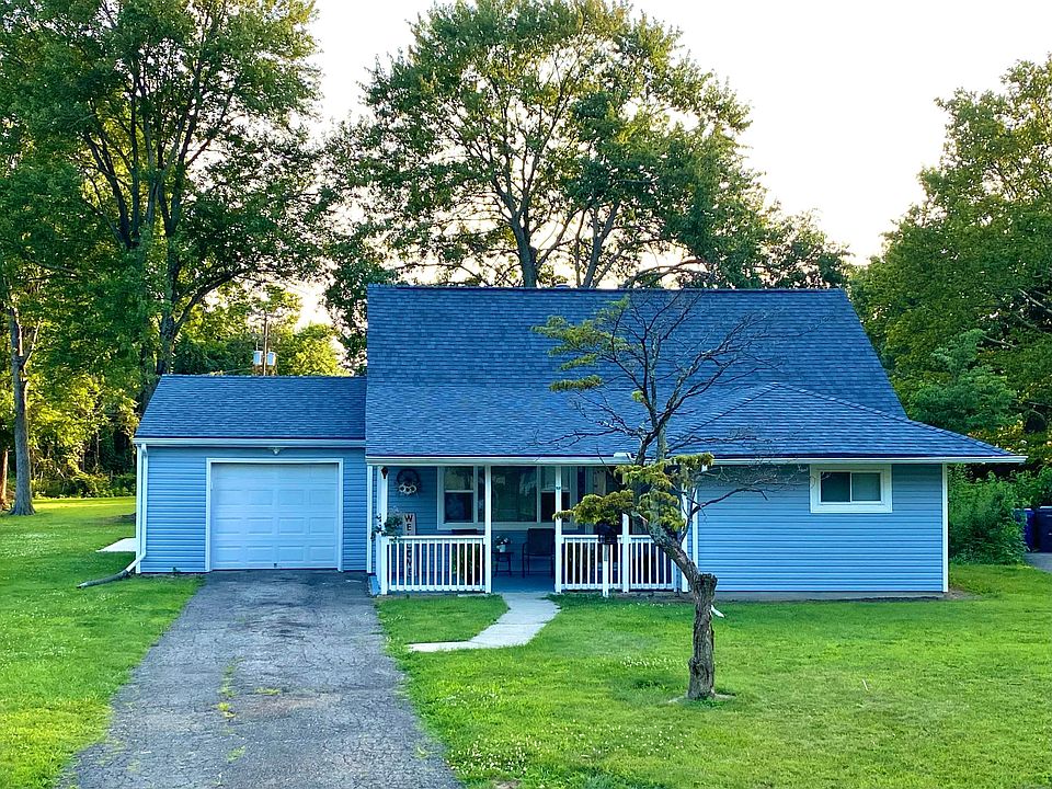 1st image of 555 Virginia Cir W