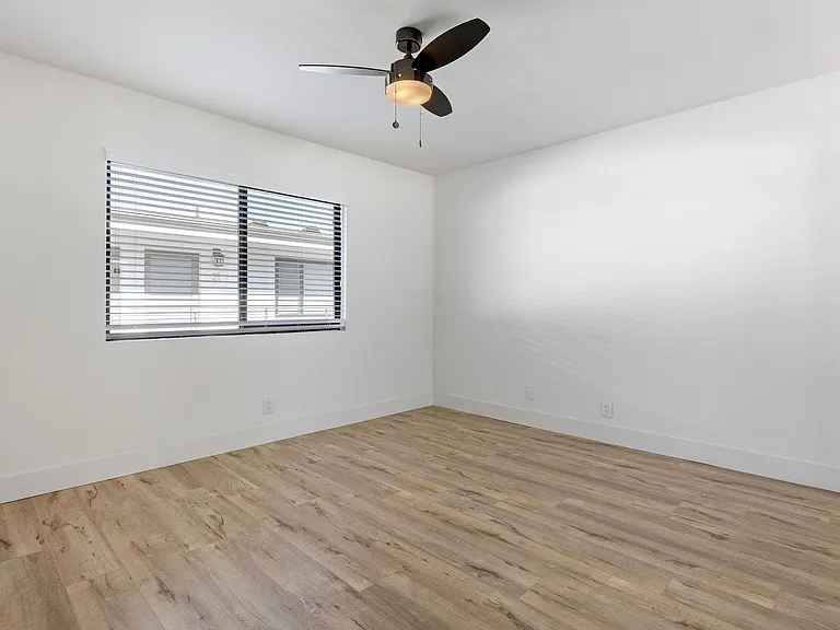 20700 Anza Ave — Photo 15