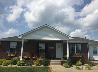 219 Half Acre Cir, Columbia, KY 42728