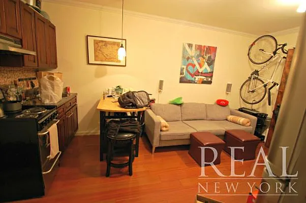 Rented by REAL New York | media 15