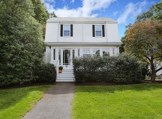 61 Greendale Ave, Needham, MA 02494