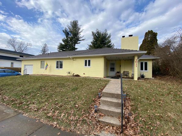 1011 E Wylie St
