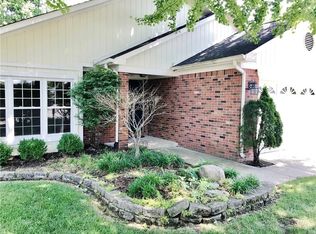 3328 Eden Village Pl, Carmel, IN 46033