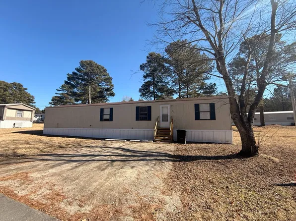 47 Kimberly Ln, Youngsville, NC 27596