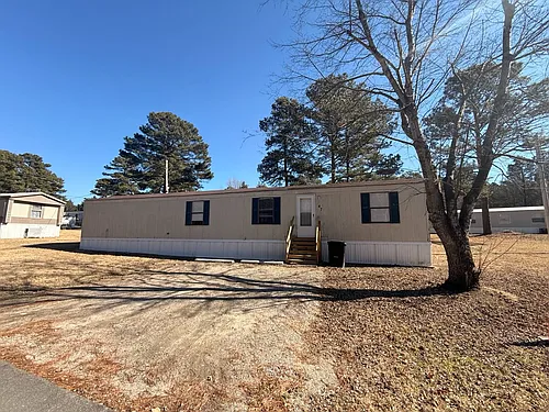47 Kimberly Ln Photo 1