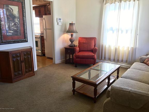 4th image of 1704 Illinois Ave