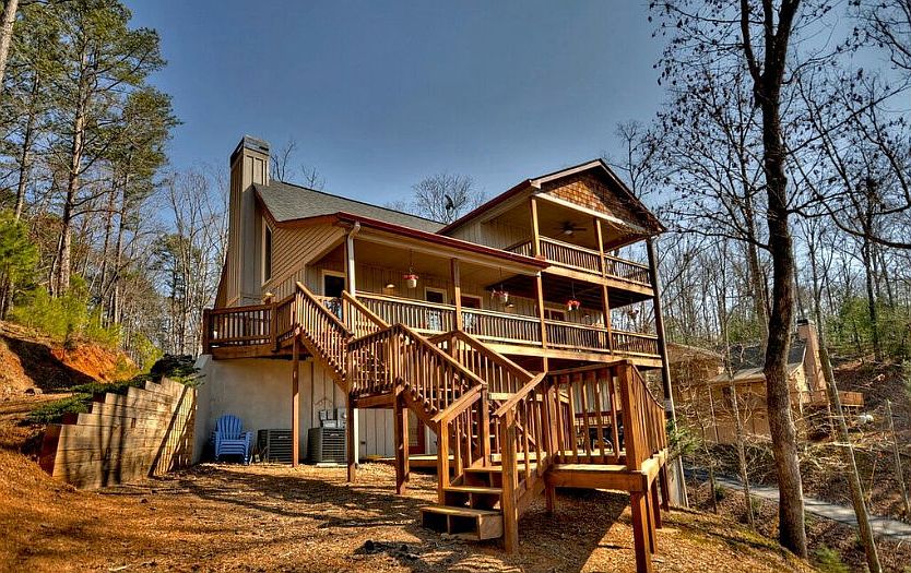 1st image of 884 Monticello Dr