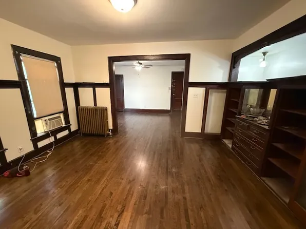 1228 E Brady St APT A, Milwaukee, WI 53202