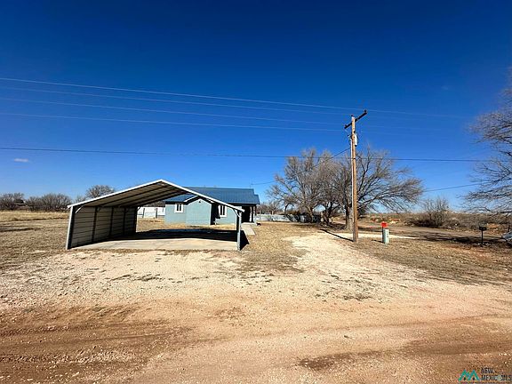 5th image of 348 S Roosevelt Rd S