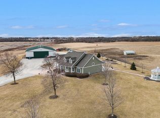 945 E Eagle Lake Rd, Beecher, IL 60401