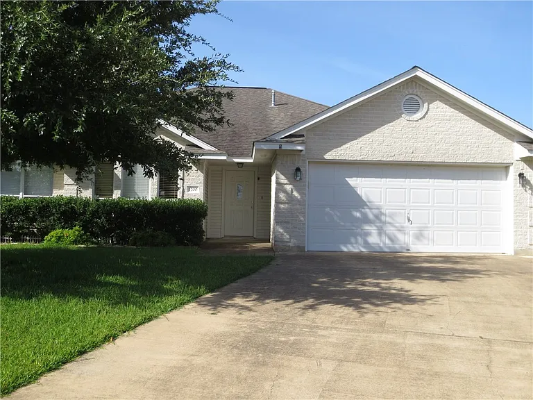 1200 Baywood Ct — Photo 6