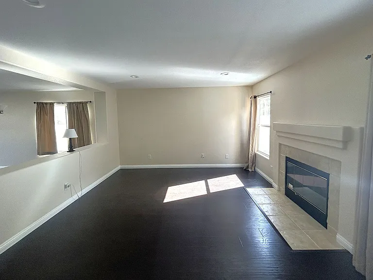 16391 Misty Hill Dr — Photo 9
