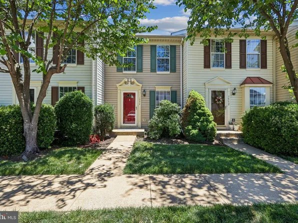 1774 Tiger Lily Cir, Woodbridge, VA 22192