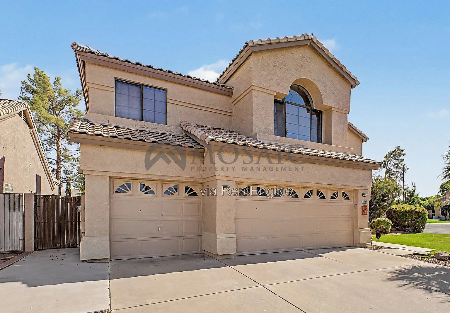 4 bed, 3.0 bath, 2870 sqft, $4,000 — Photo 4