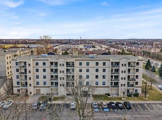 325 Village Grove Dr #503, Tecumseh, ON N8N0B1