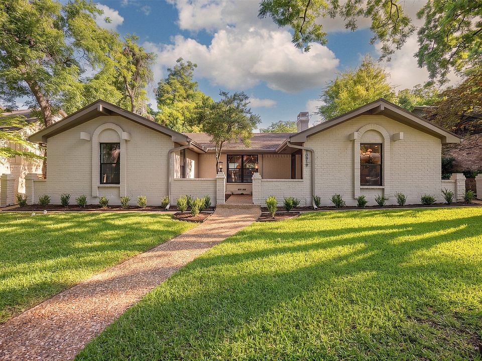 1st image of 10919 Ridgemeadow Dr